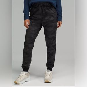 Lululemon Camo Joggers size 12